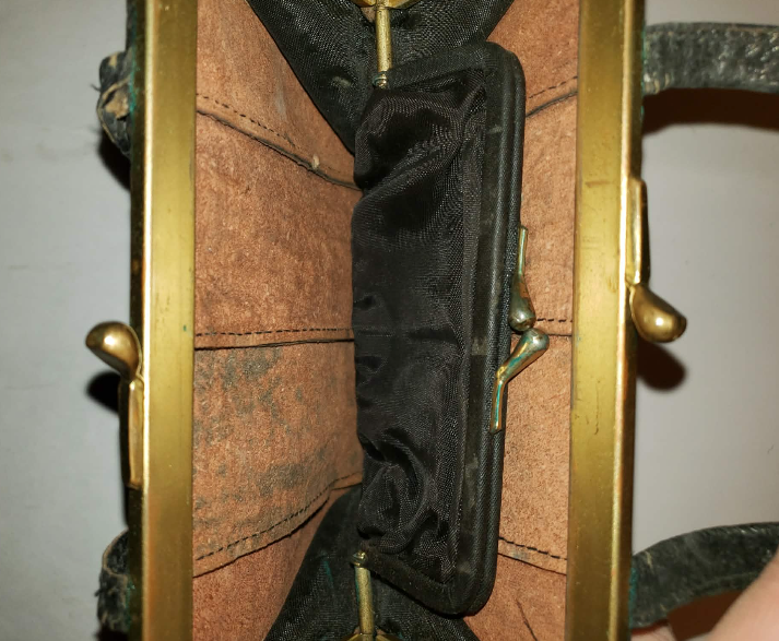 Black Pebbled Leather Handbag circa 1910s