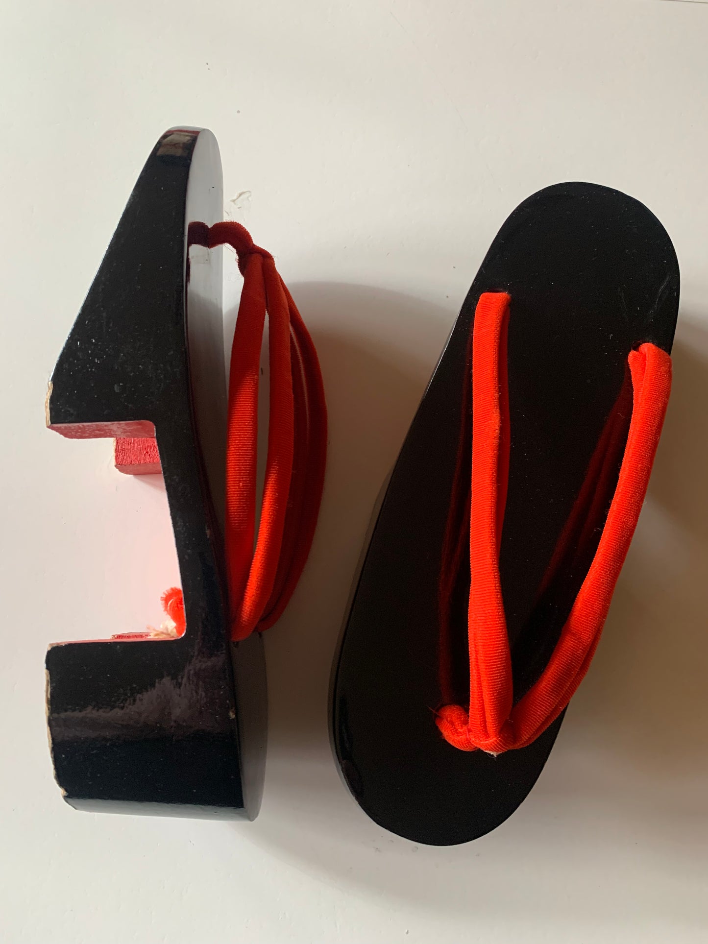 Japanese Black Lacquered Wood Geta Shoes with Red Thong circa 1940s 6