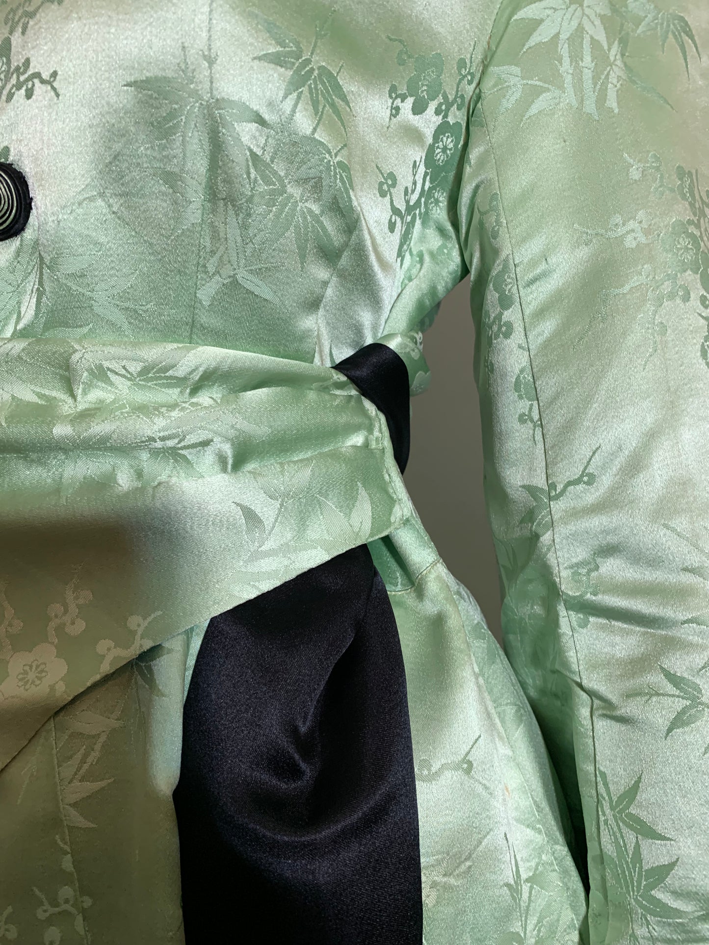Seafoam Chinese Silk and Black Silk Charmeuse Bell Sleeve Dressing Gown Robe circa 1940s