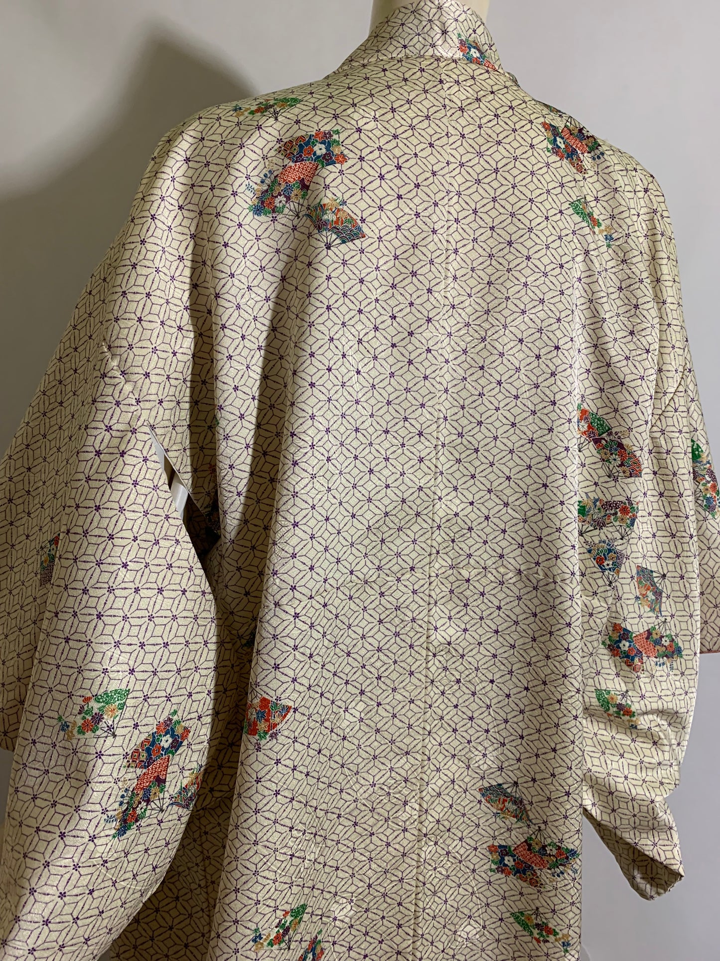 Parasol Print Pastel Super Long Kimono Pink Dyed Lining Edges circa 1970s