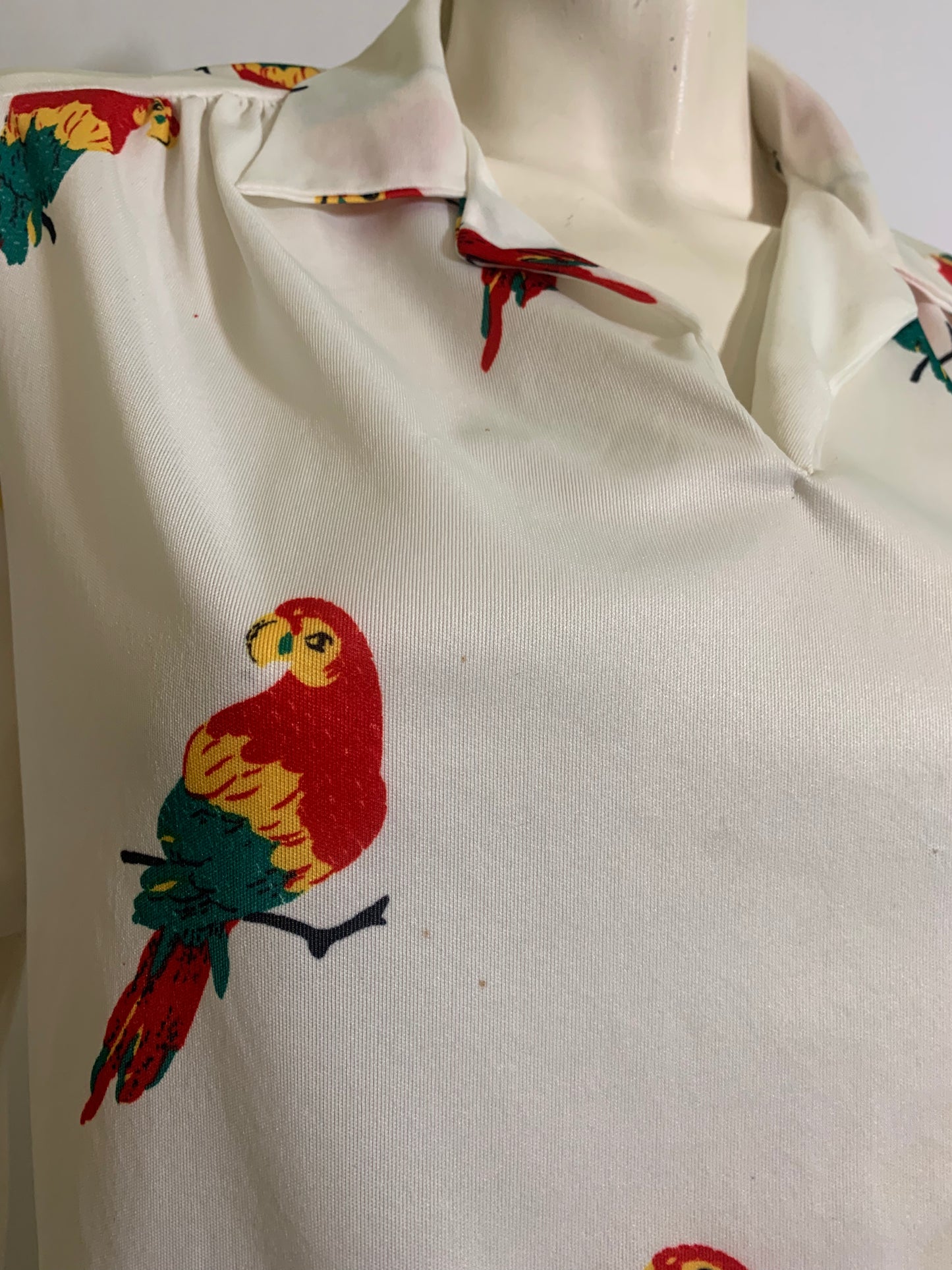 Parrot Print White Jersey Knit Pull Over Blouse circa 1980s