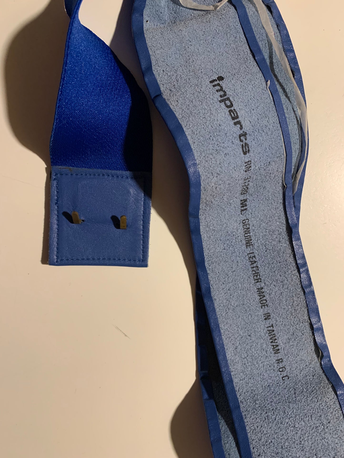 Bold Blue Leather Twist Front Belt Elastic Back circa 1980s XL