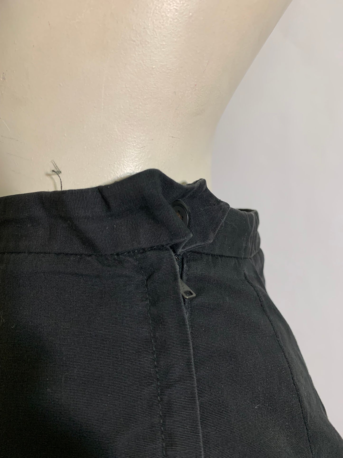 Black Cotton Capri Pants Button Tab Waist Sides circa 1960s