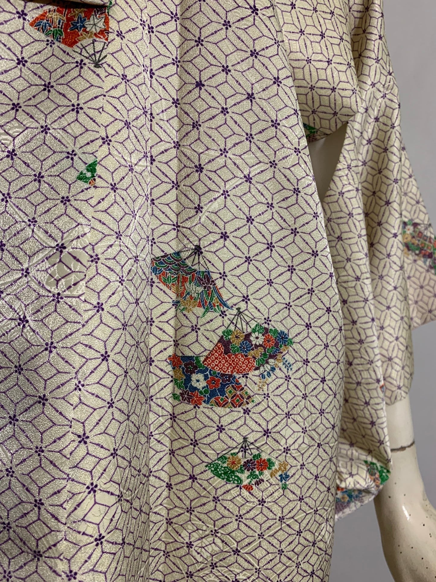 Parasol Print Pastel Super Long Kimono Pink Dyed Lining Edges circa 1970s