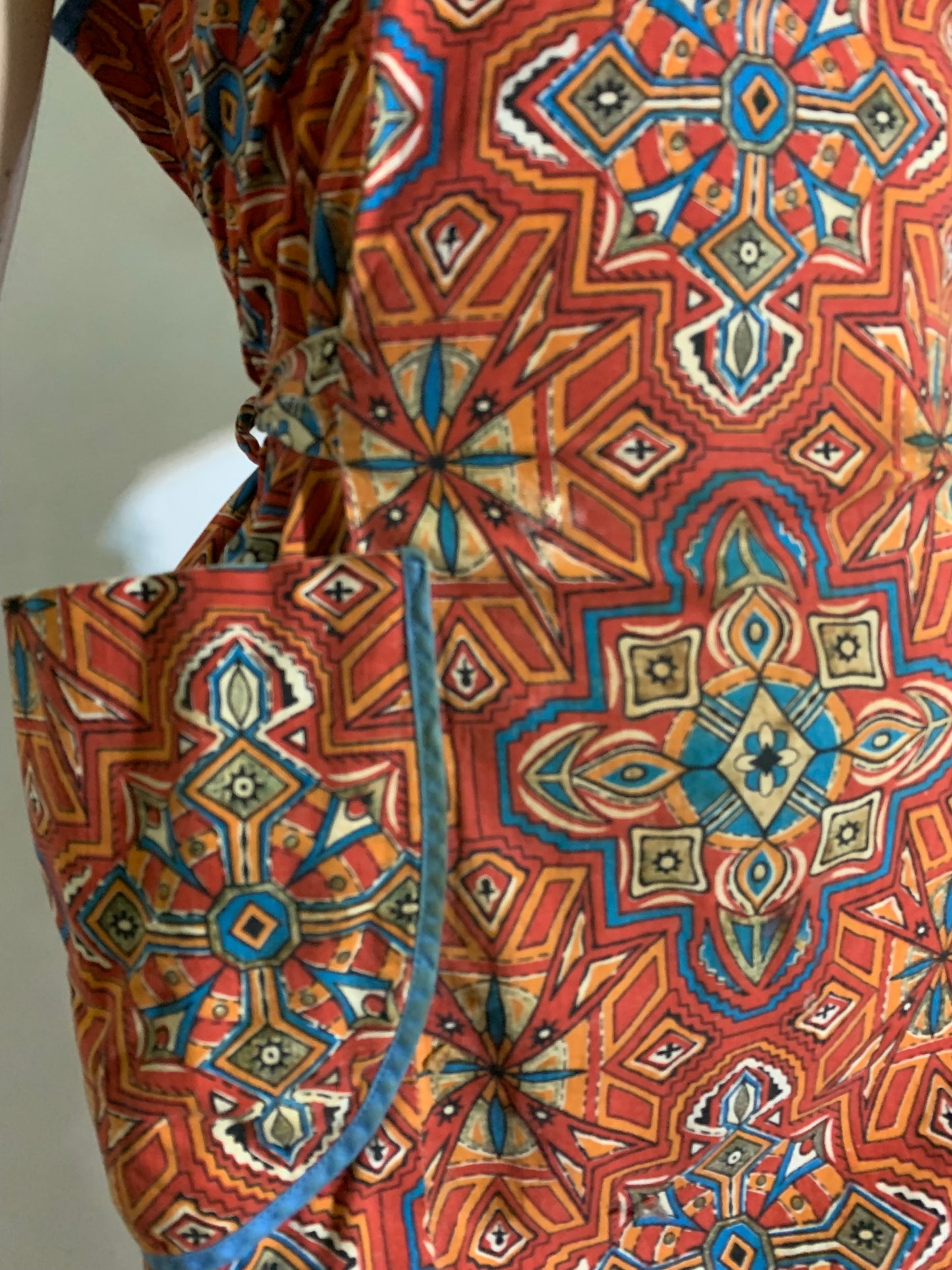 Autumnal Medallion Print Open Back Smock Waist Tie circa 1960s