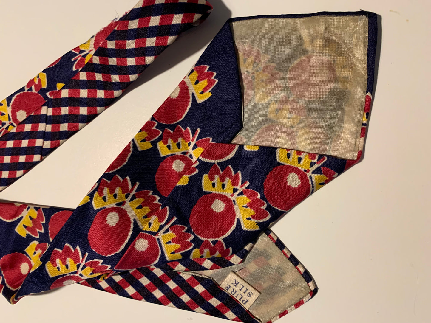 Abstract Flower Print & Gingham Silk Men's Tie circa 1940s