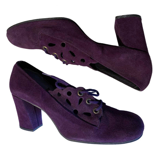 Purple Suede Chunky Heel Shoes with Cut Work Design circa 1970s US 8N