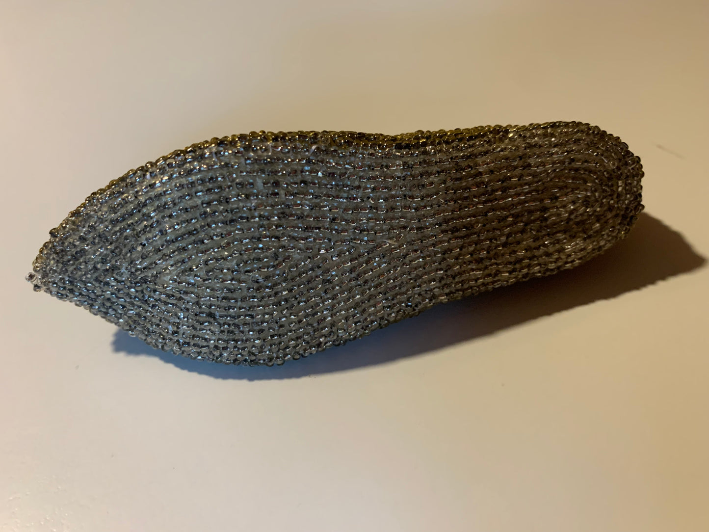 Silver Seed Bead Zip Top Persian Shoe Coin Purse circa 1950s