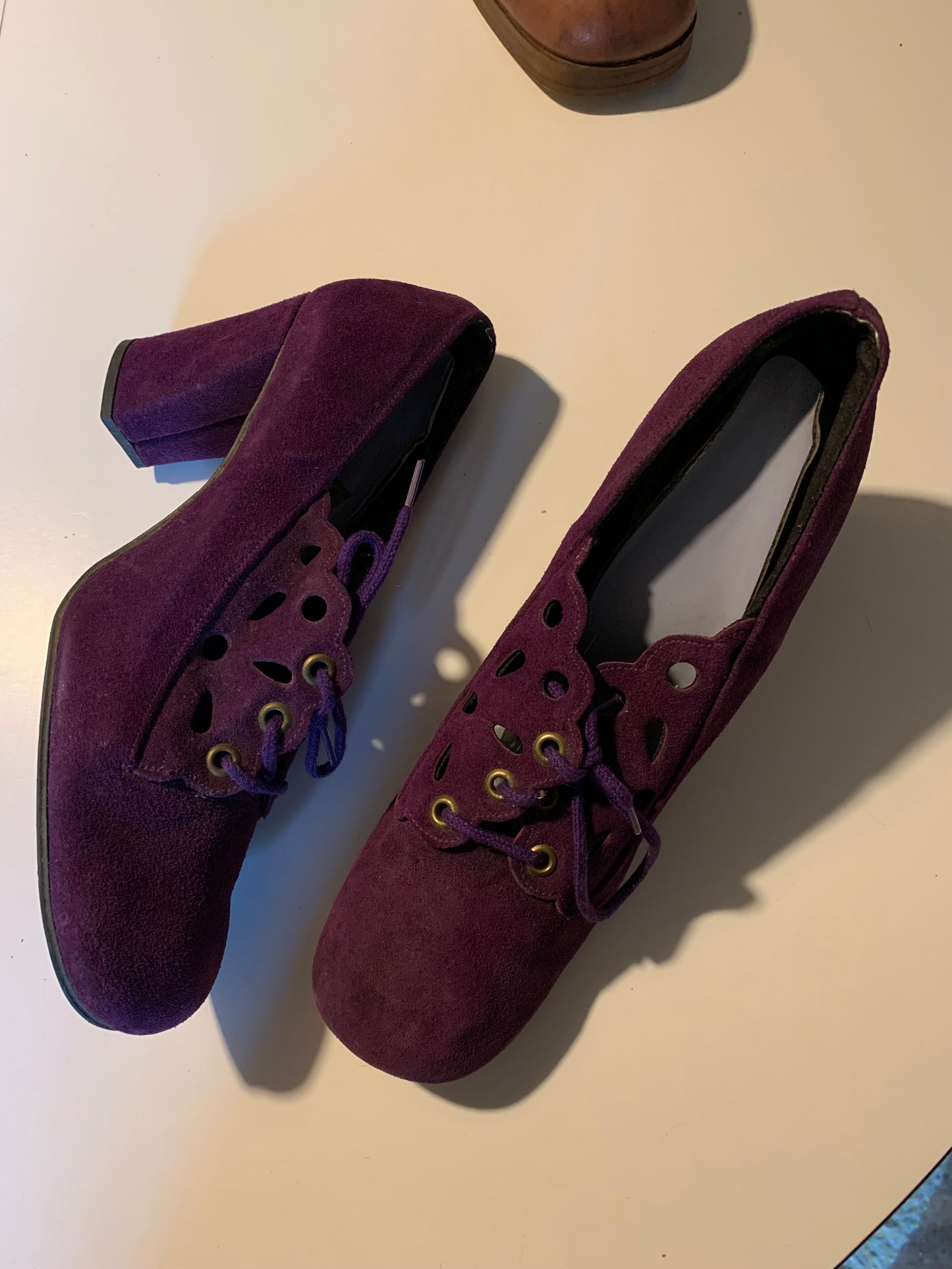 Purple Suede Chunky Heel Shoes with Cut Work Design circa 1970s US 8N