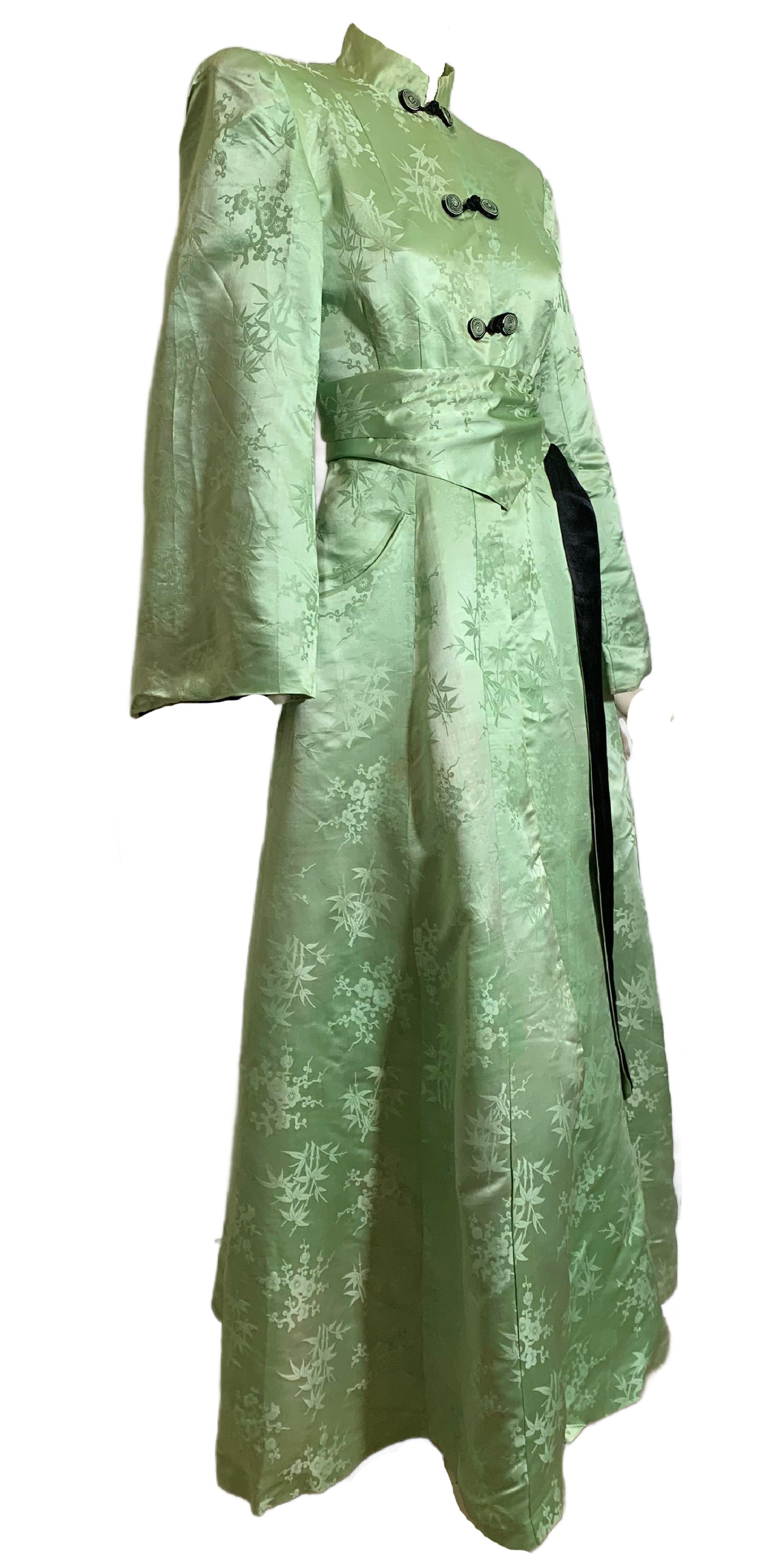 Seafoam Chinese Silk and Black Silk Charmeuse Bell Sleeve Dressing Gown Robe circa 1940s