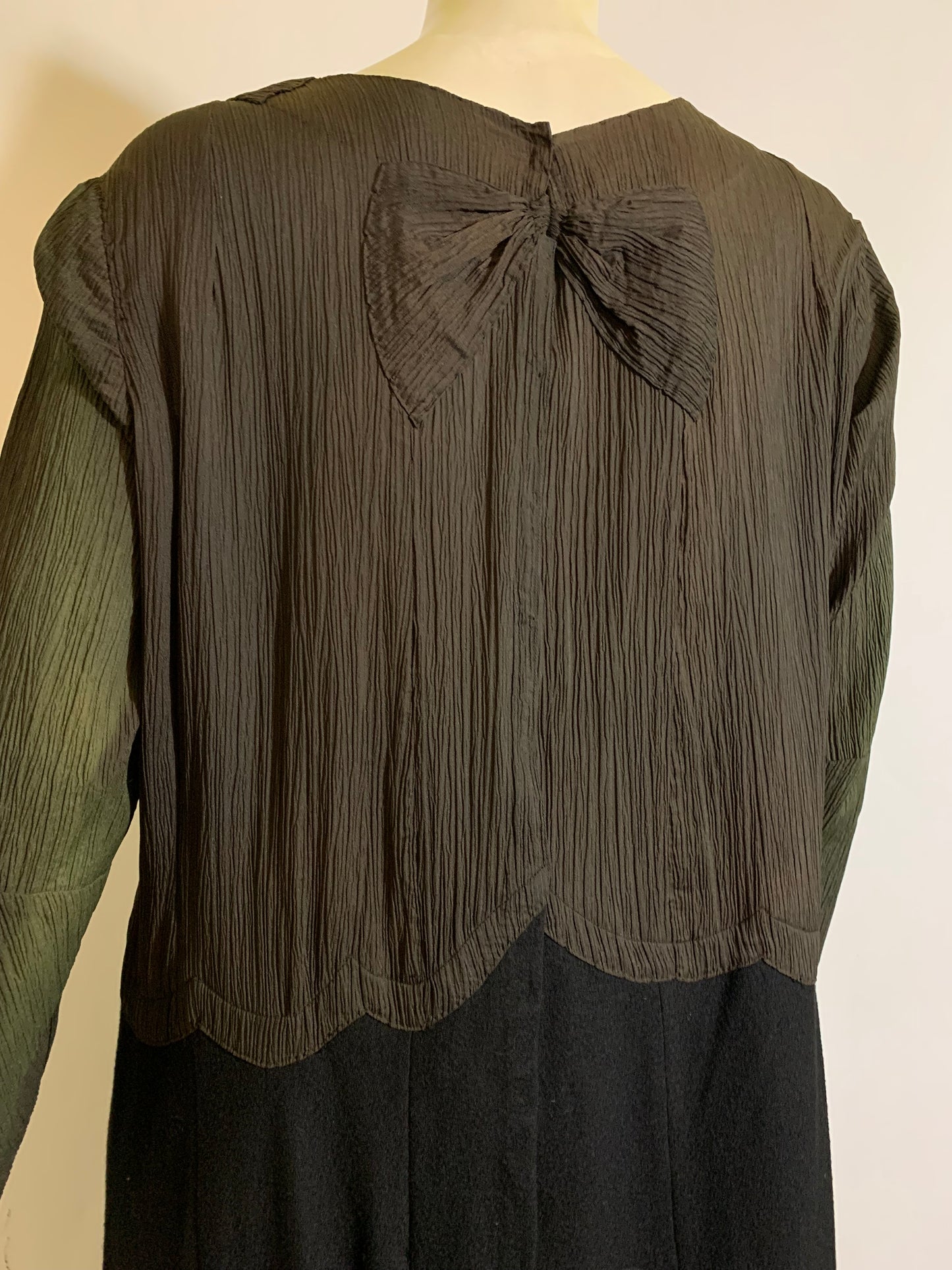 Crinkle Silk and Wool Black and Grey Dress with Velvet Accents circa 1920s