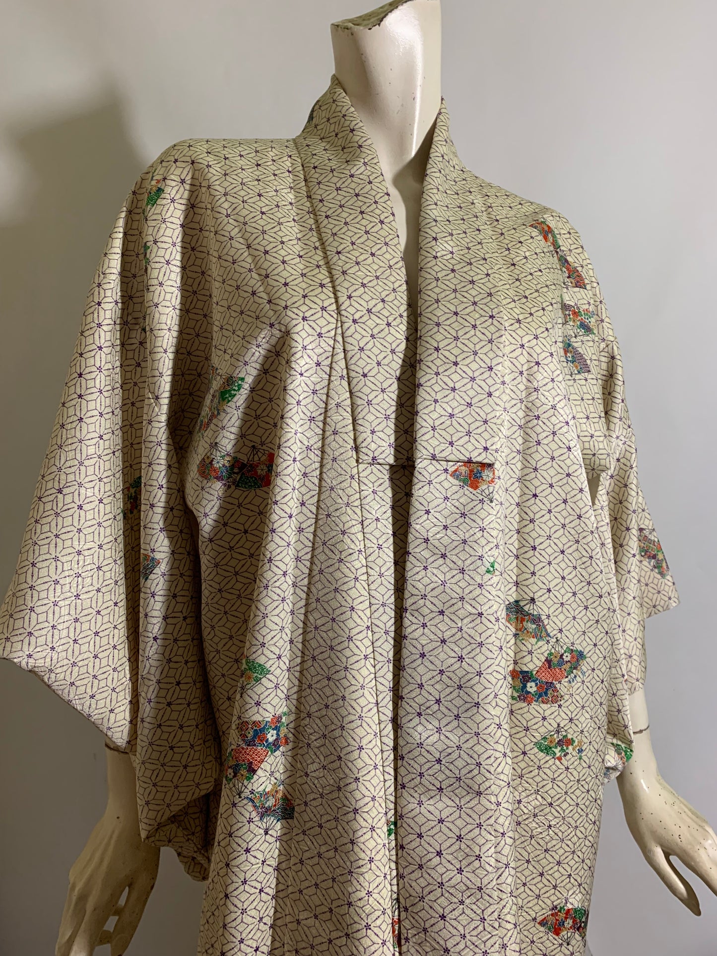 Parasol Print Pastel Super Long Kimono Pink Dyed Lining Edges circa 1970s