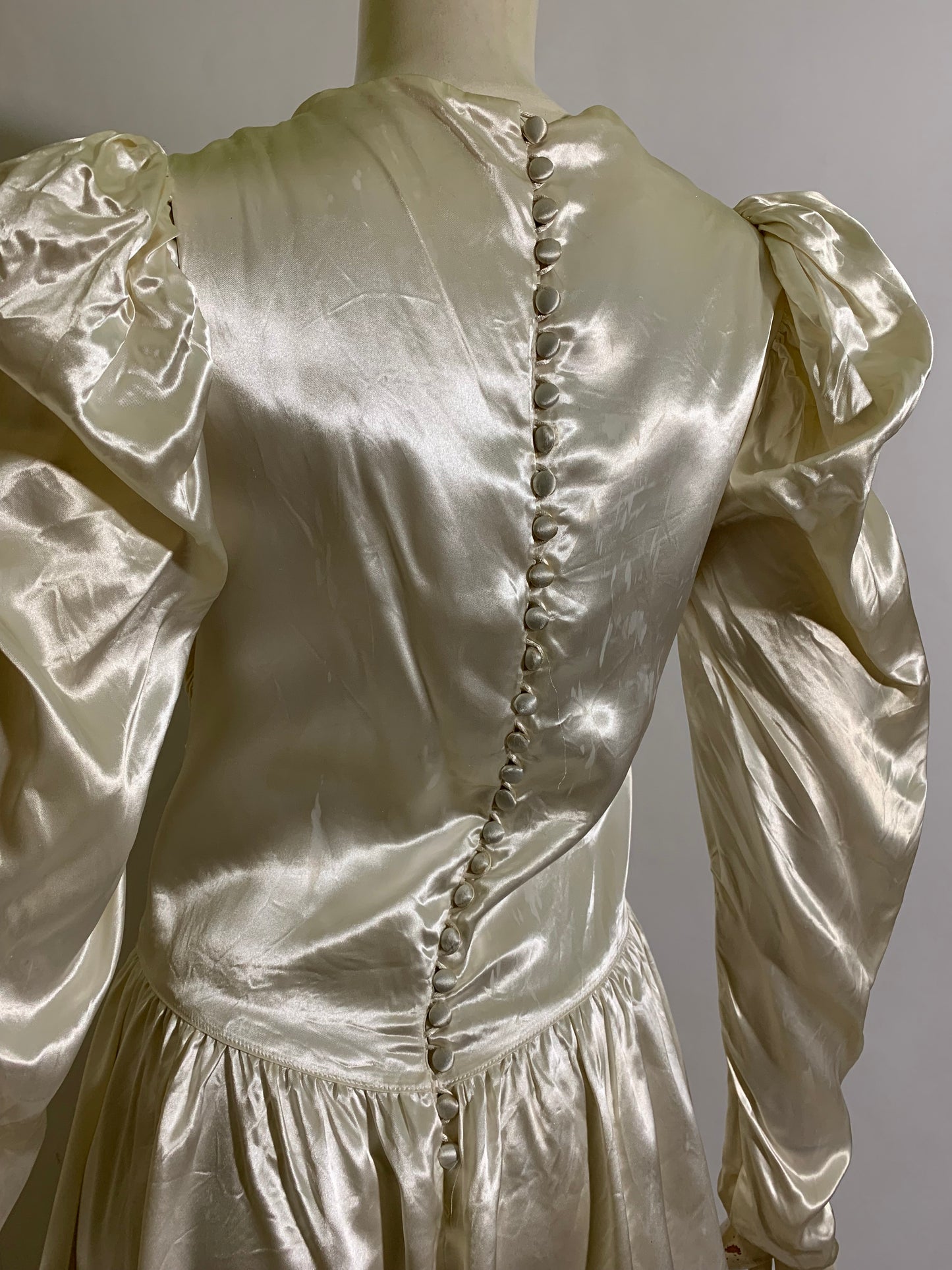 Sweetheart Neckline Slipper Satin Soft White Wedding Dress circa 1940s