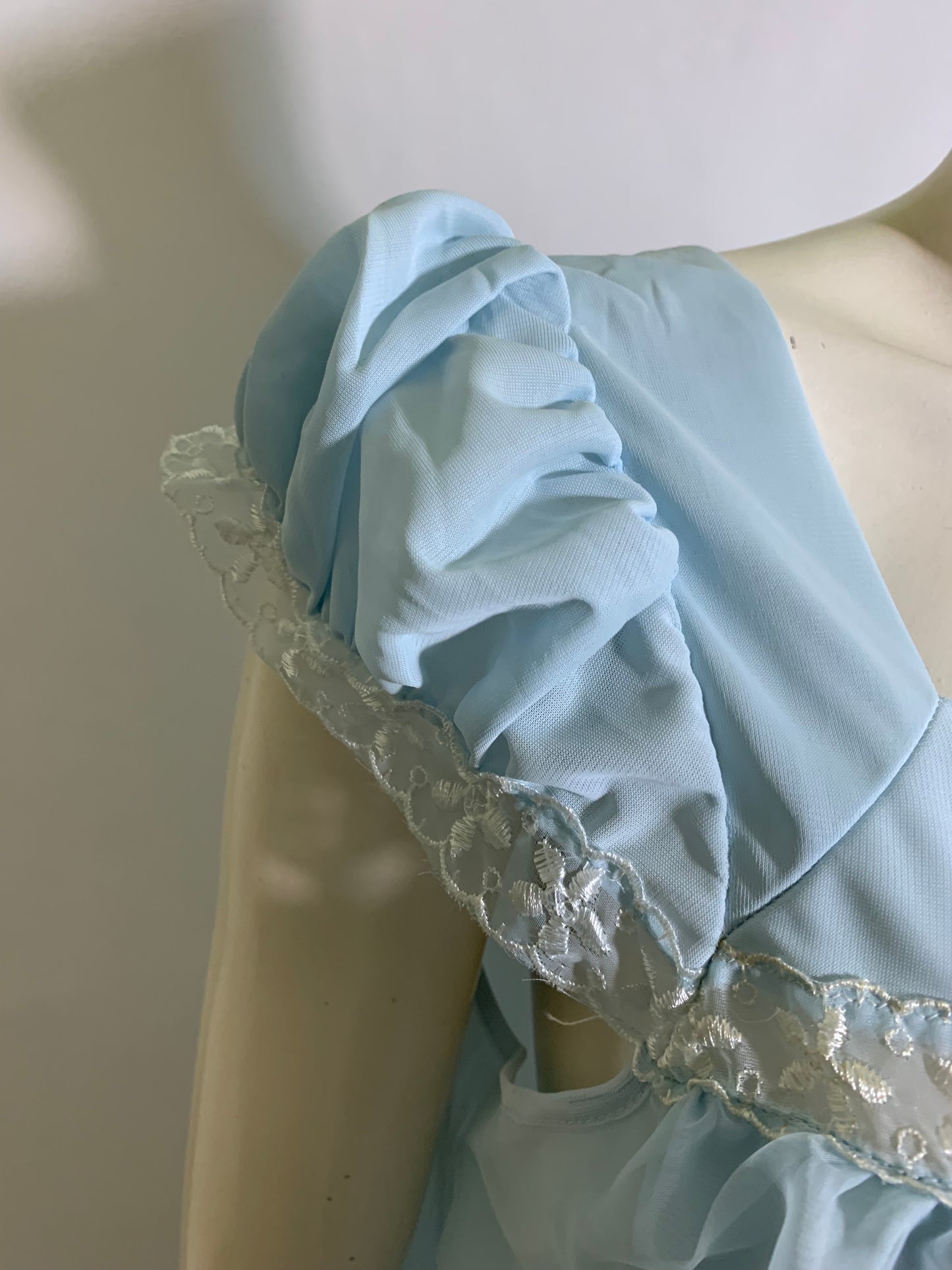 Baby Blue Nylon & Chiffon 2 Pc Pajama Set Capri Pants Blouson Top circa 1960s
