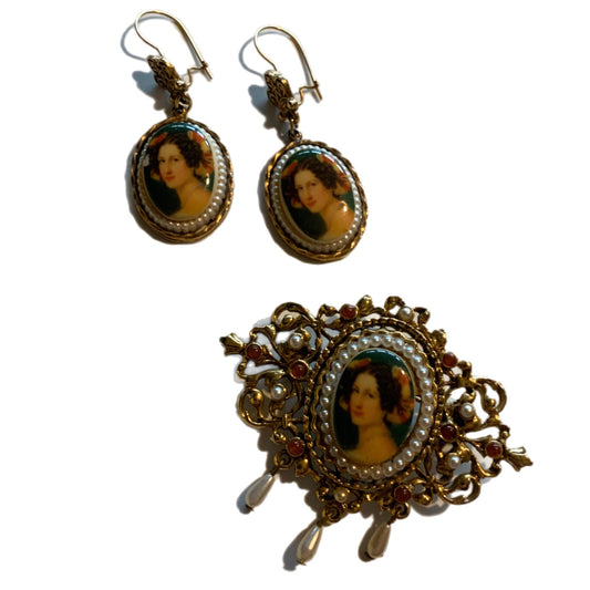 Auguste Strobl Portrait Earrings Demi Parure Set with Carnelian circa 1950s