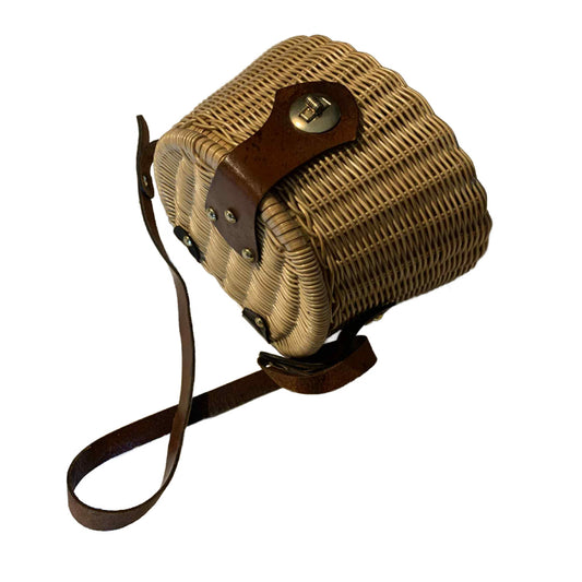 Fisherman's Basket Style Wicker Handbag circa 1960s