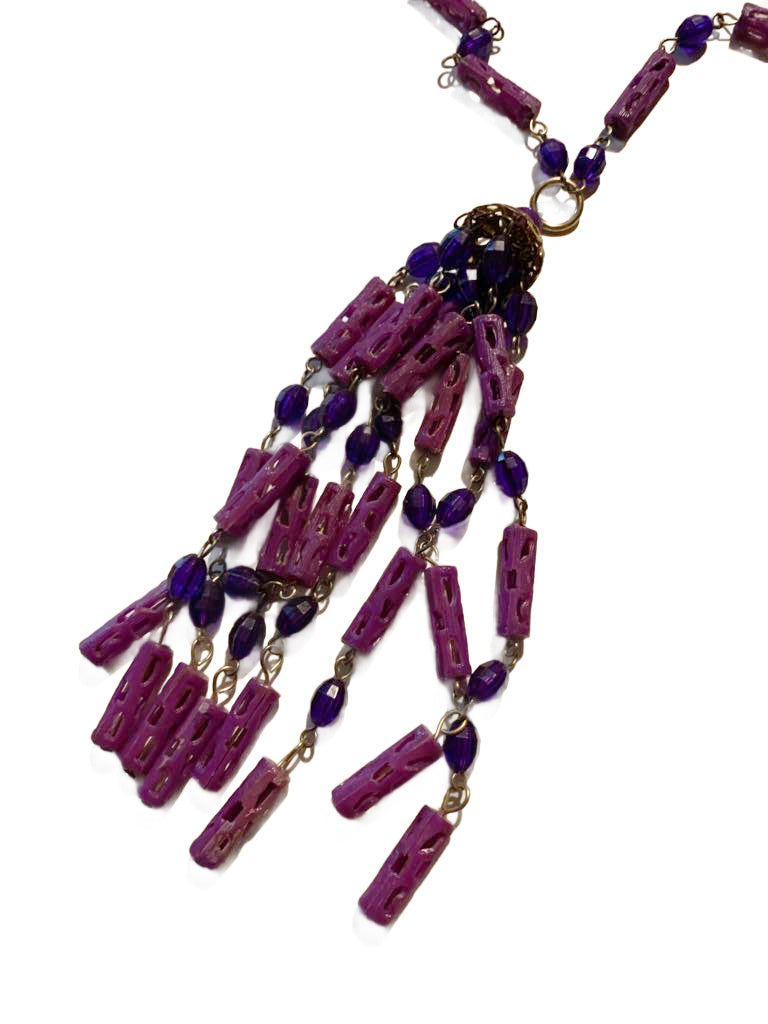 Pretty Shades of Purple Plastic Tassel Necklace and Clip Earrings Demi Set circa 1960s