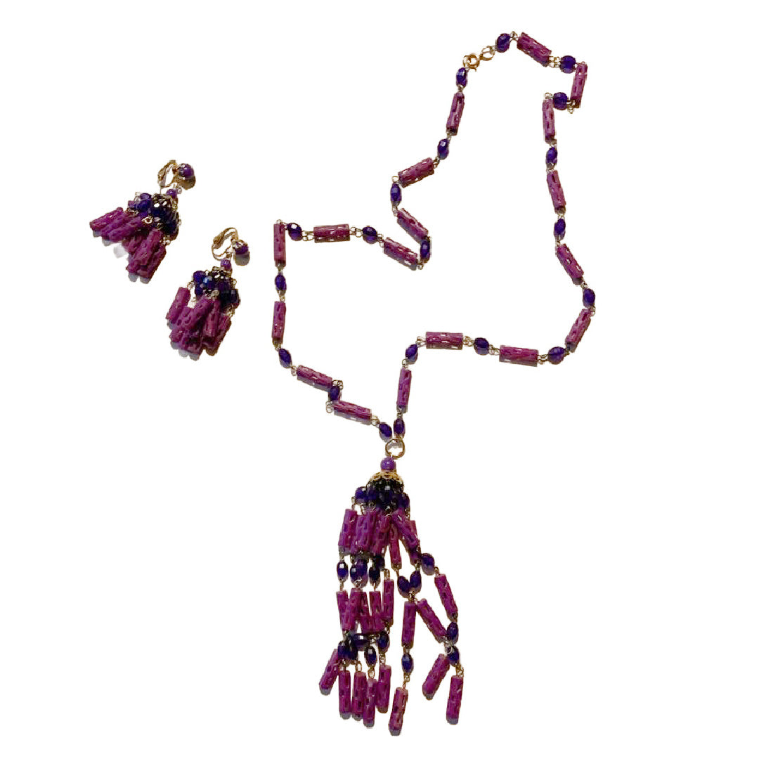 Pretty Shades of Purple Plastic Tassel Necklace and Clip Earrings Demi Set circa 1960s