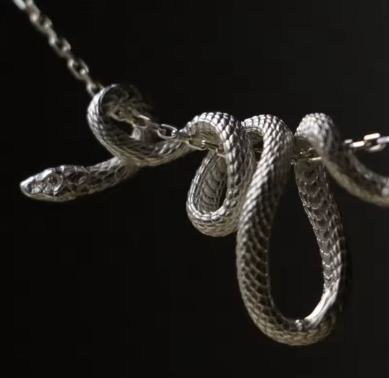 Lilith- the Tiny Snake on Chain Necklace 2 Colors
