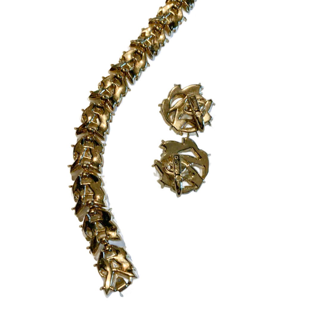 Leaf Link Bracelet and Earrings White Thermoset Plastic circa 1950s
