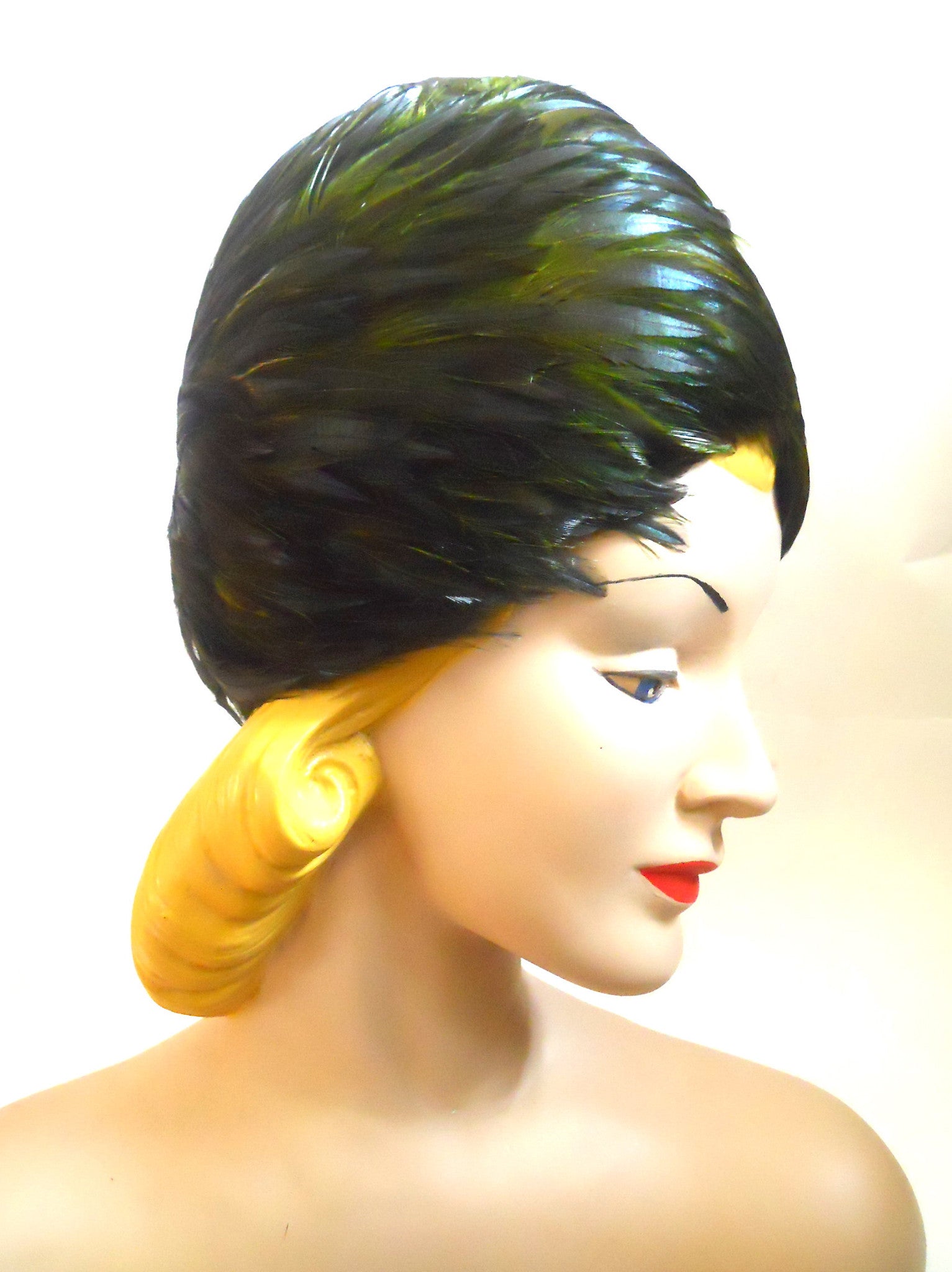 Emerald Green Feathered turban Style 1960s Hat
