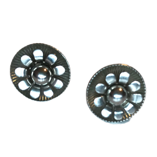 Silver Tone Flower Circle Screw Back Clip Earrings circa 1950s