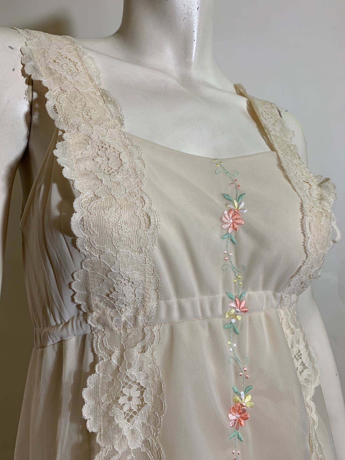 The Bridgerton- Peach Lace Front Empire Waist Nightgown circa 1970s
