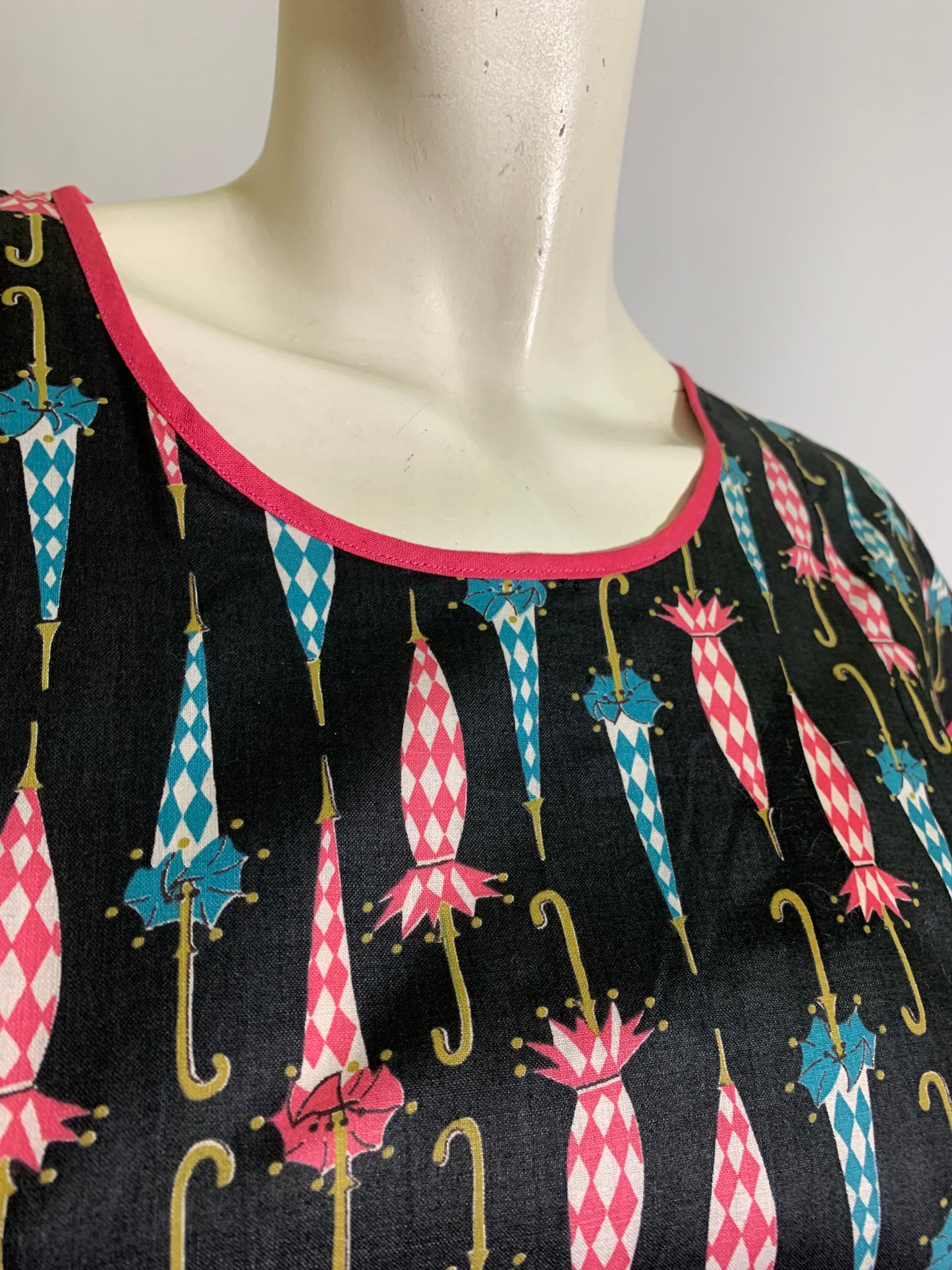 Darling Umbrella Print Open Back Smock Waist Tie circa 1960s