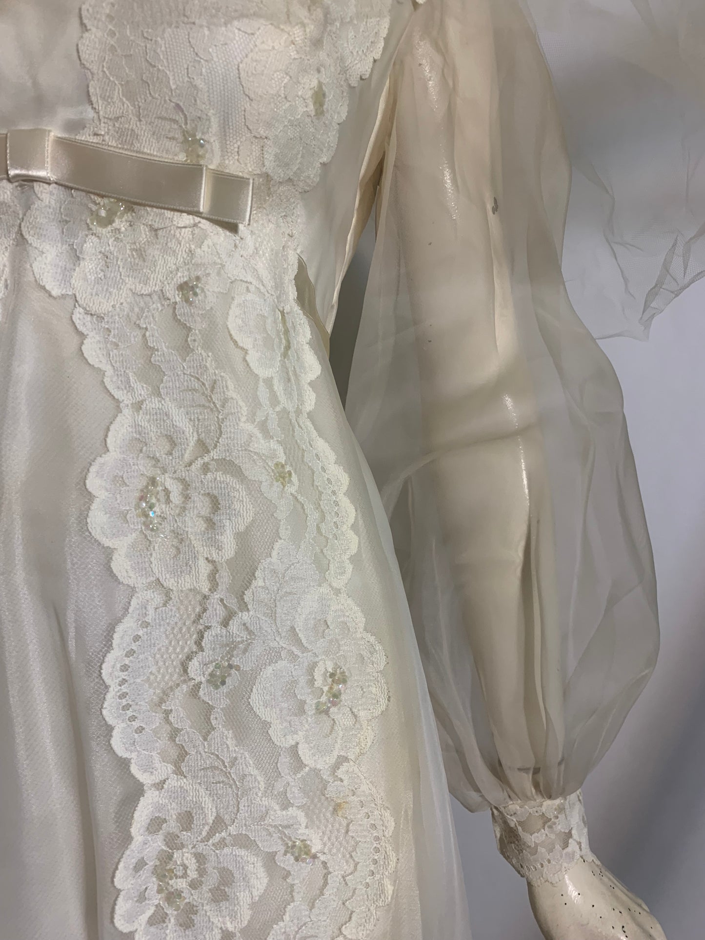 Regency Inspired Empire Waist Lace Trimmed Wedding Dress & Long Veil circa 1960s