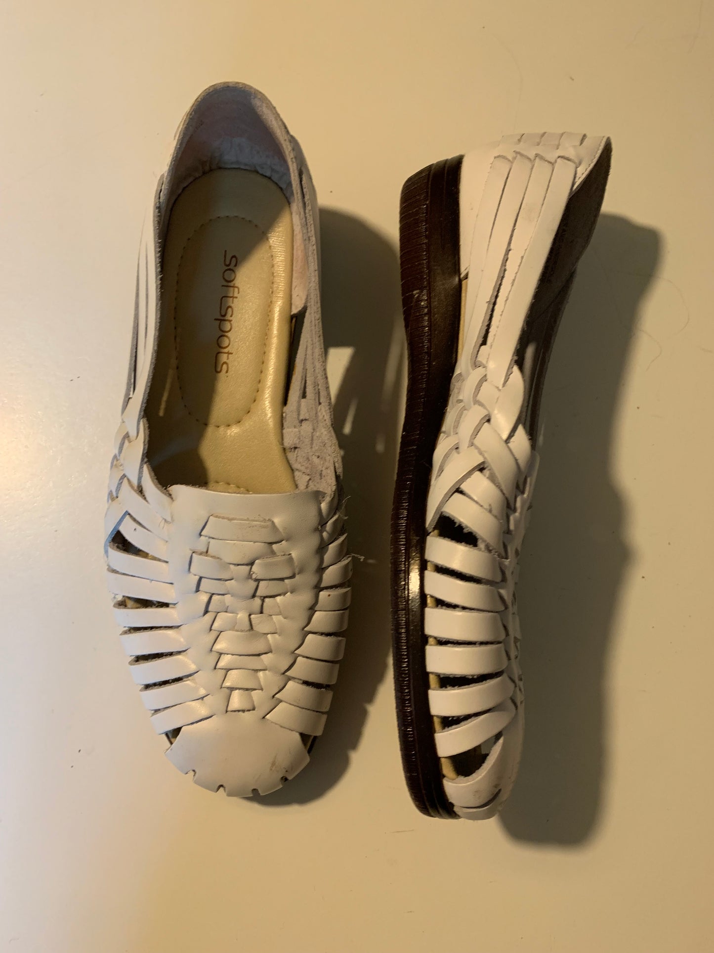 White Leather Classic Huaraches circa 1980s sz 6