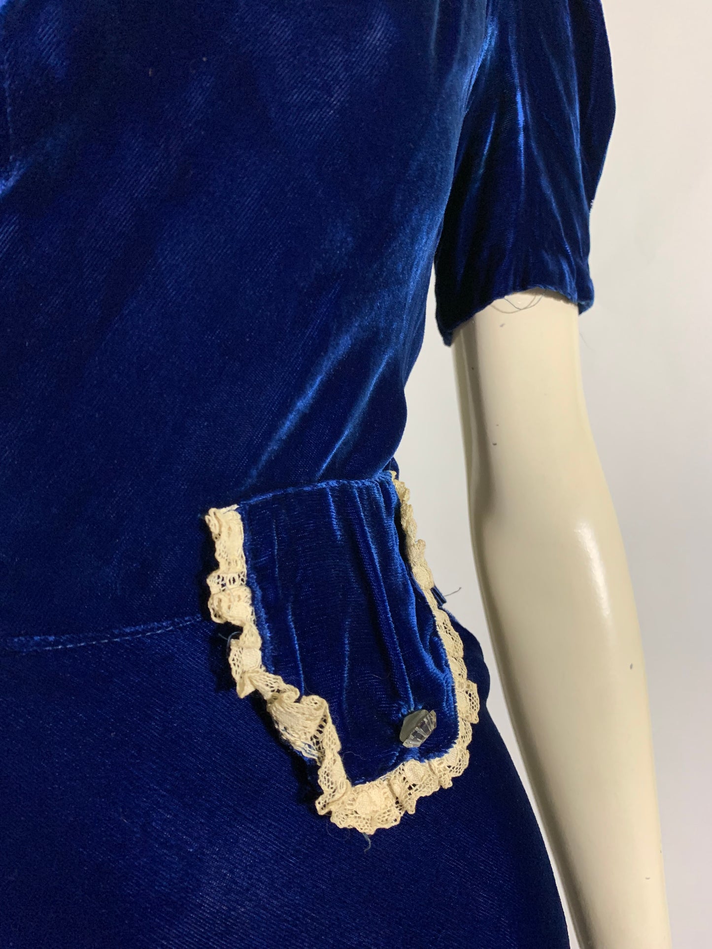 Sapphire Blue Silk Velvet Puff Sleeve Dress Glass Button & Lace Accents circa 1930s XS