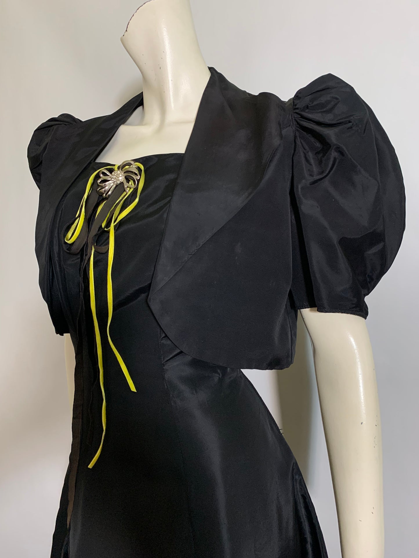 Panther Black Taffeta Evening Dress and Jacket Acid Green and Black Velvet Ribbons circa 1930s