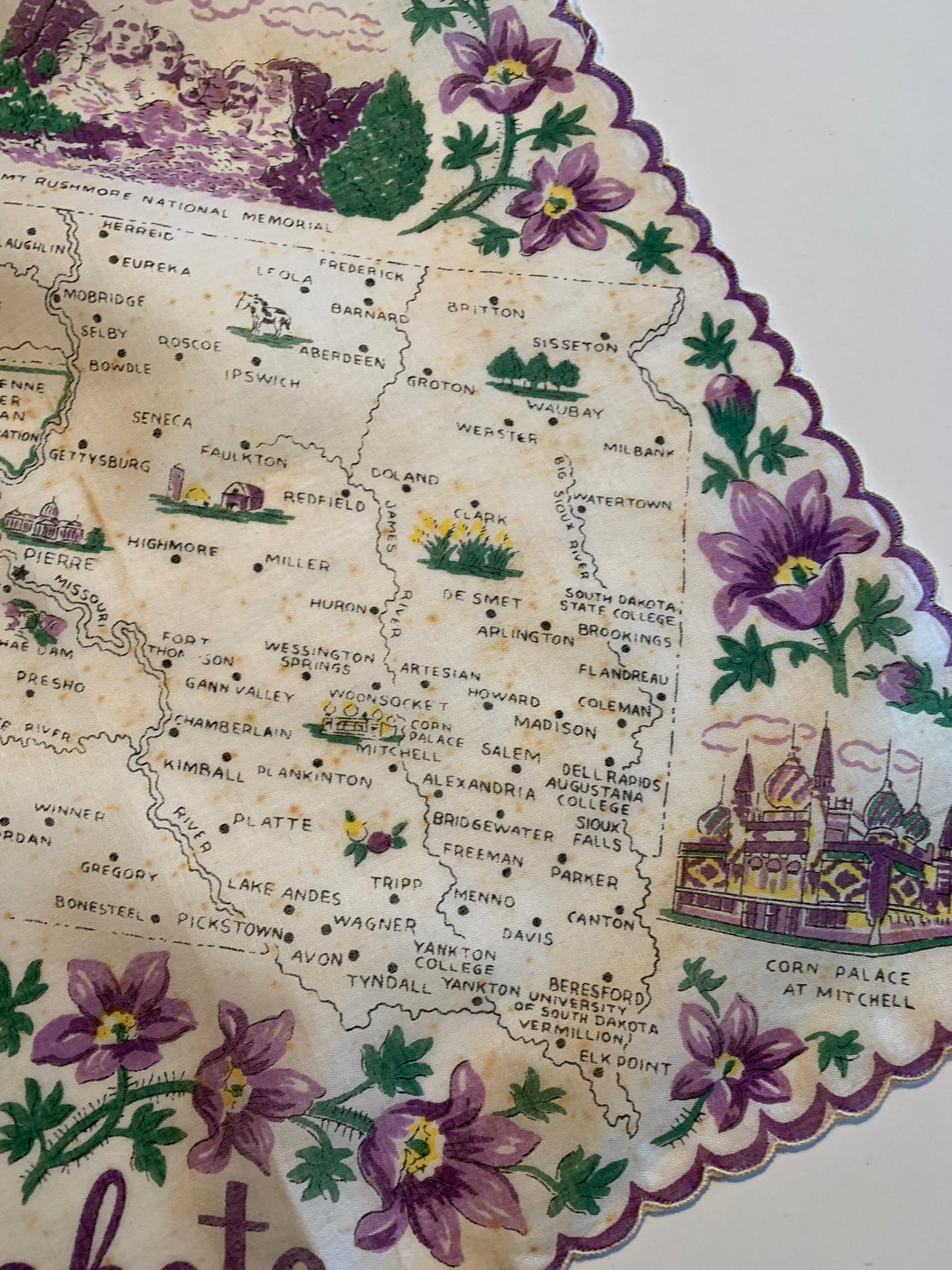 South Dakota Souvenir Cotton Handkerchief circa 1950s