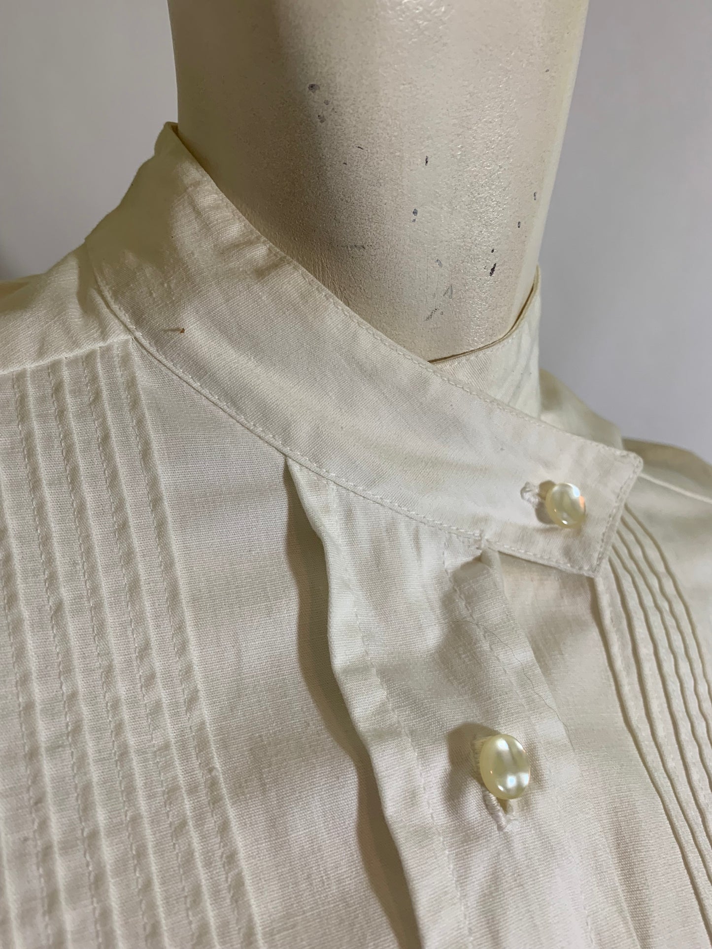 White Poplin Button Front Short Sleeved Nurse Uniform circa 1960s
