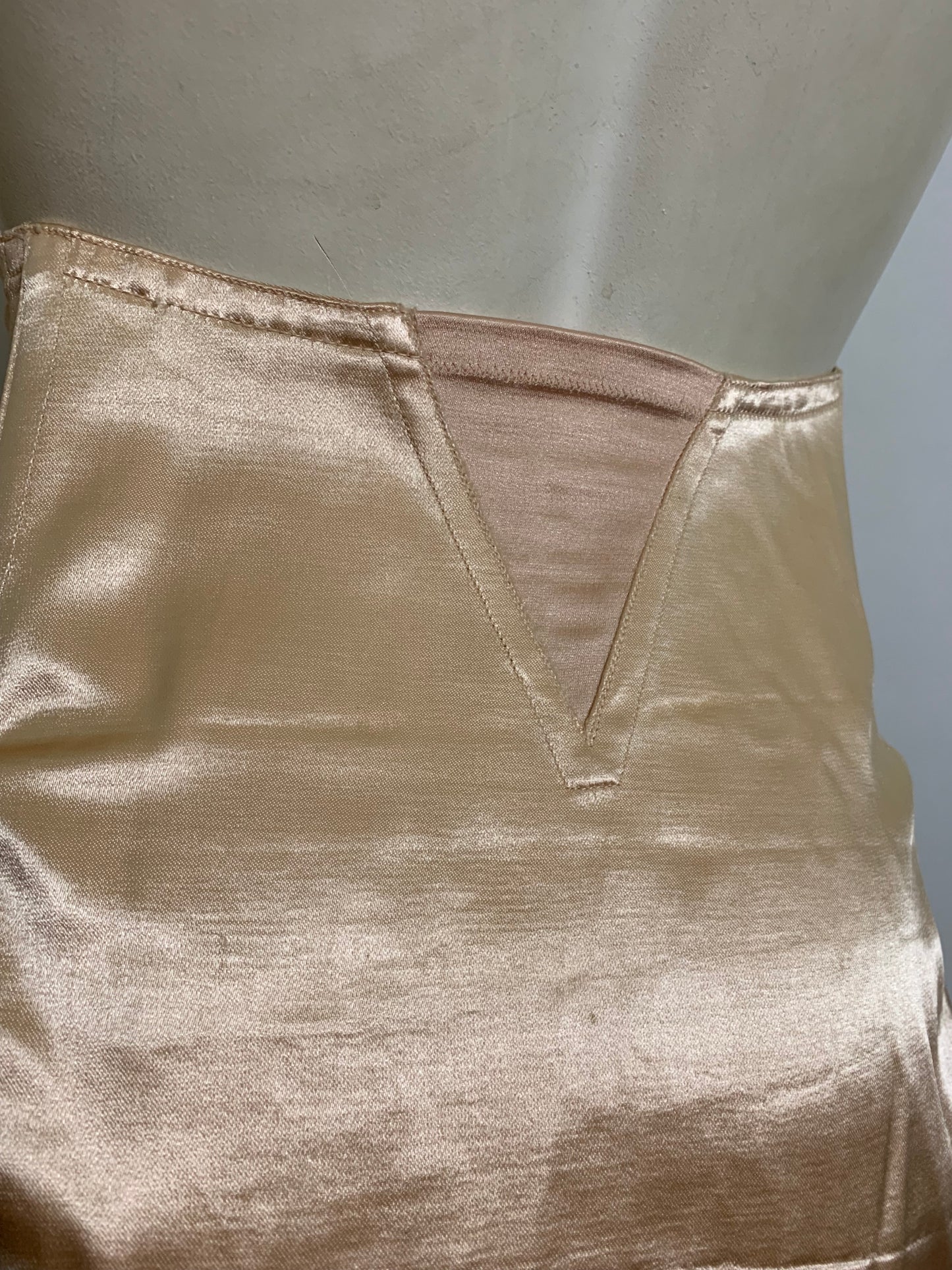 Art Deco Embroidered Soft Peach Side Hook Girdle with Garter Hooks circa 1930s