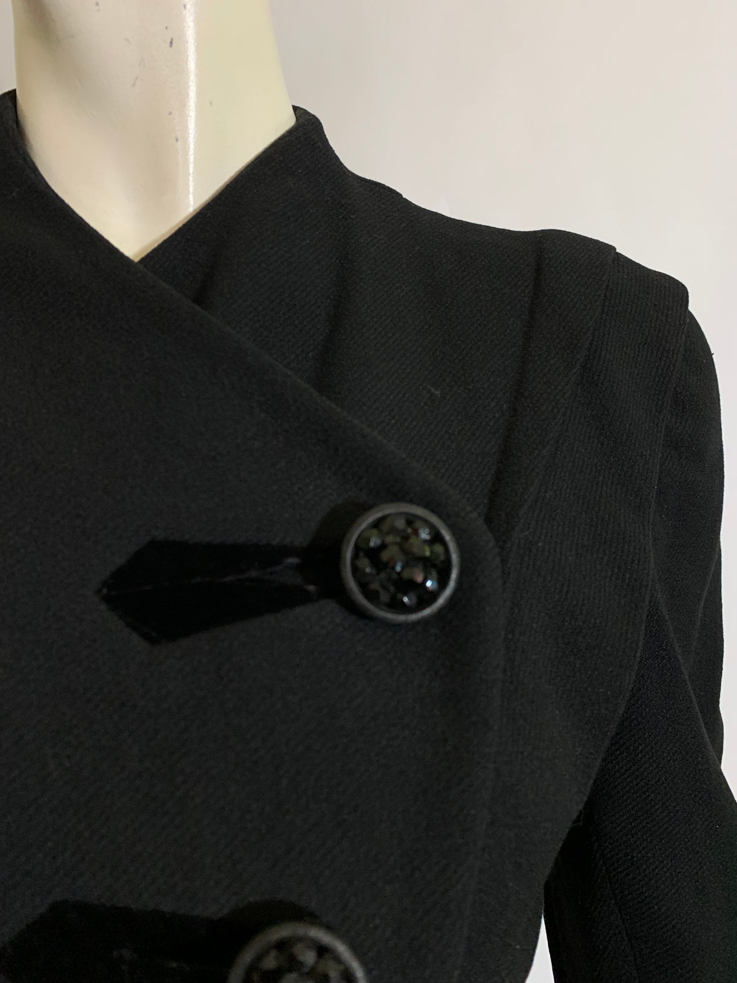Panther Black Wool Nipped Waist Suit Jacket with Velvet Buttonholes and Bejeweled Buttons circa 1940s