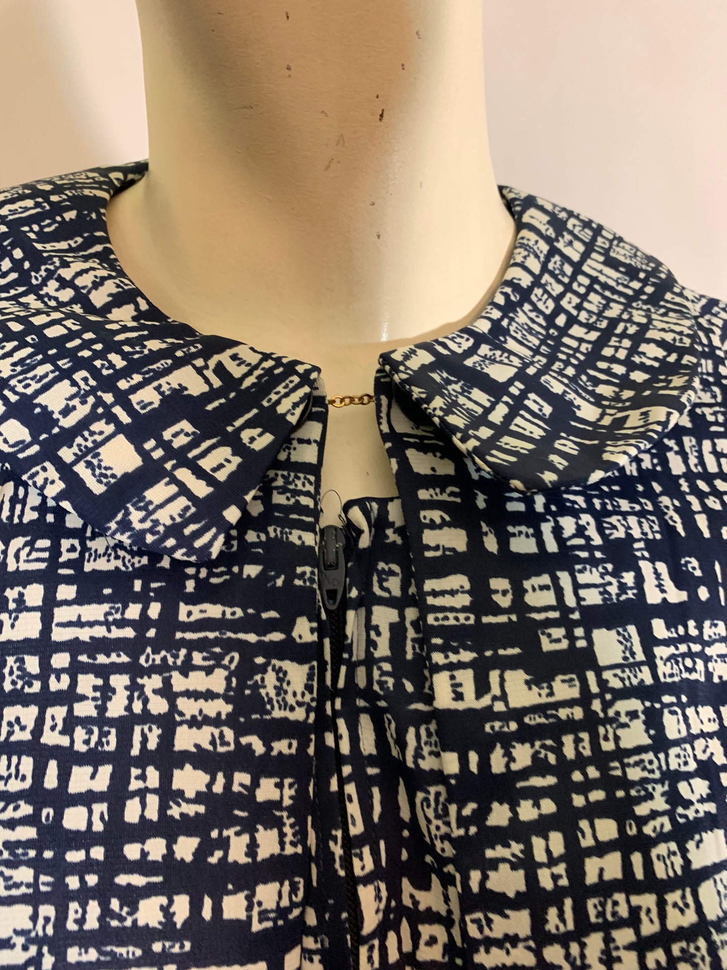 Blue and White Abstract Sketchwork Print Jersey Nylon Dress and Jacket circa 1960s