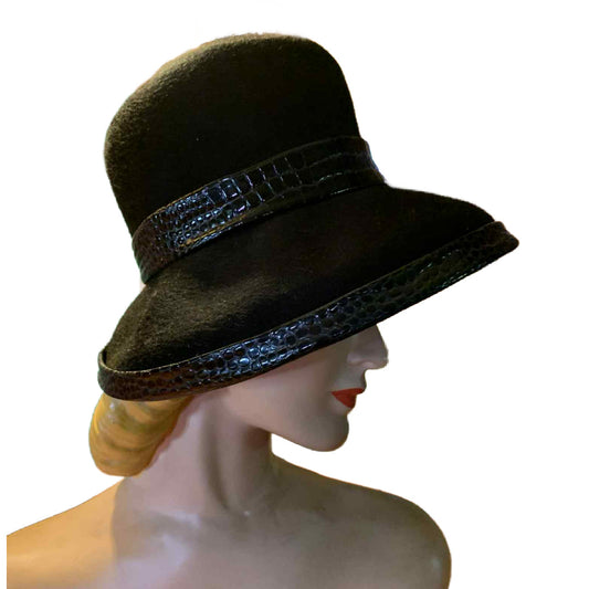Classic Black Felted Wool Curved Brim Dome Hat with Faux Alligator Trim circa 1960s