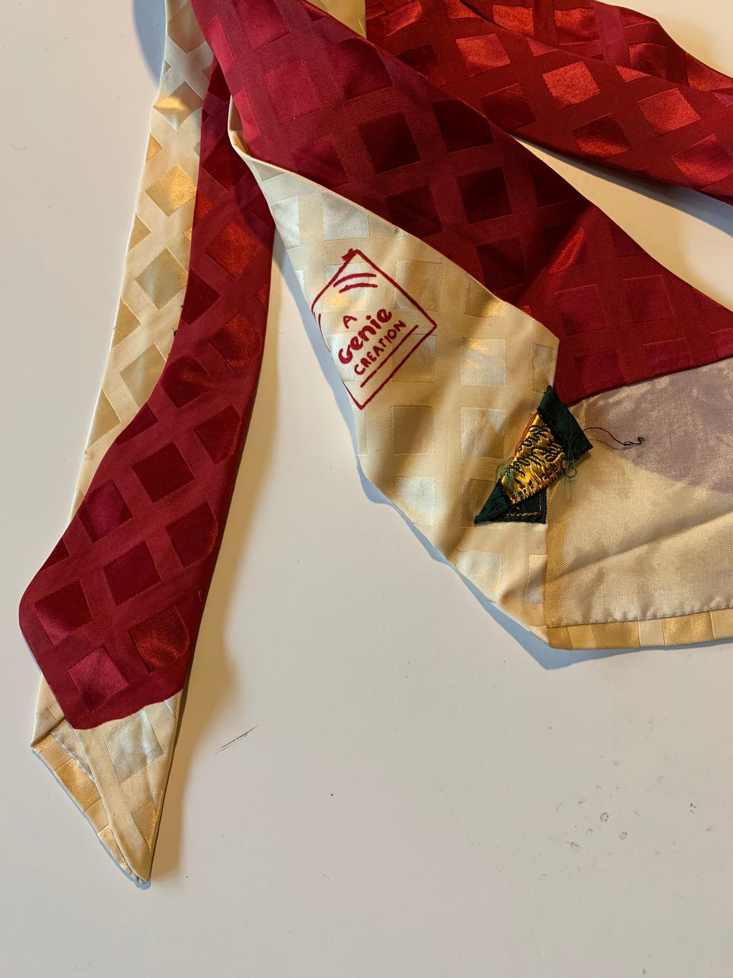 Two Tone Cranberry and Ivory Silk Men's Tie circa 1940s