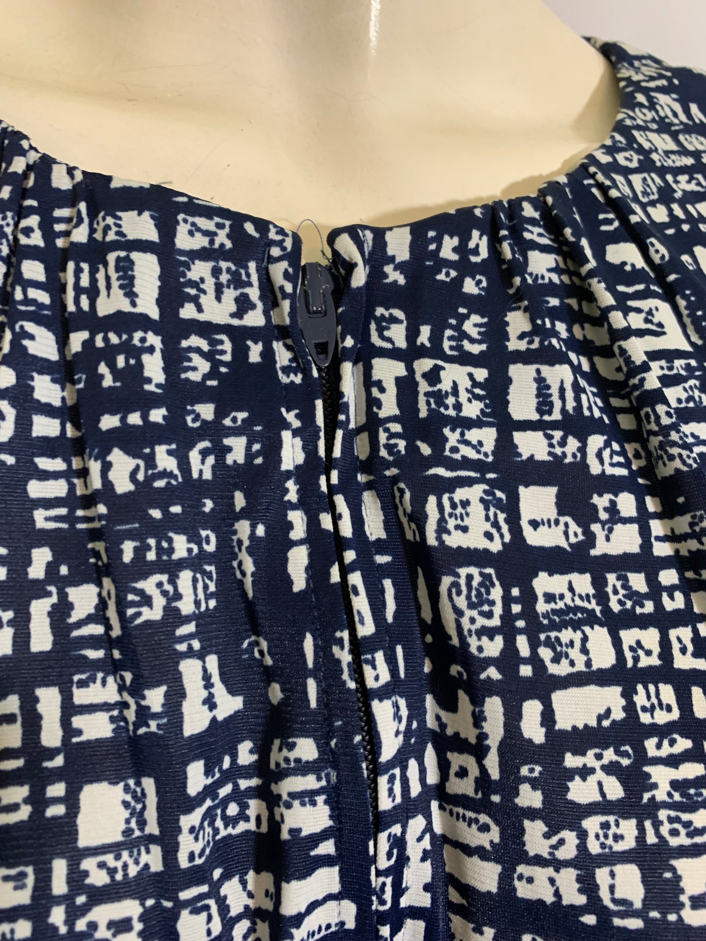 Blue and White Abstract Sketchwork Print Jersey Nylon Dress and Jacket circa 1960s