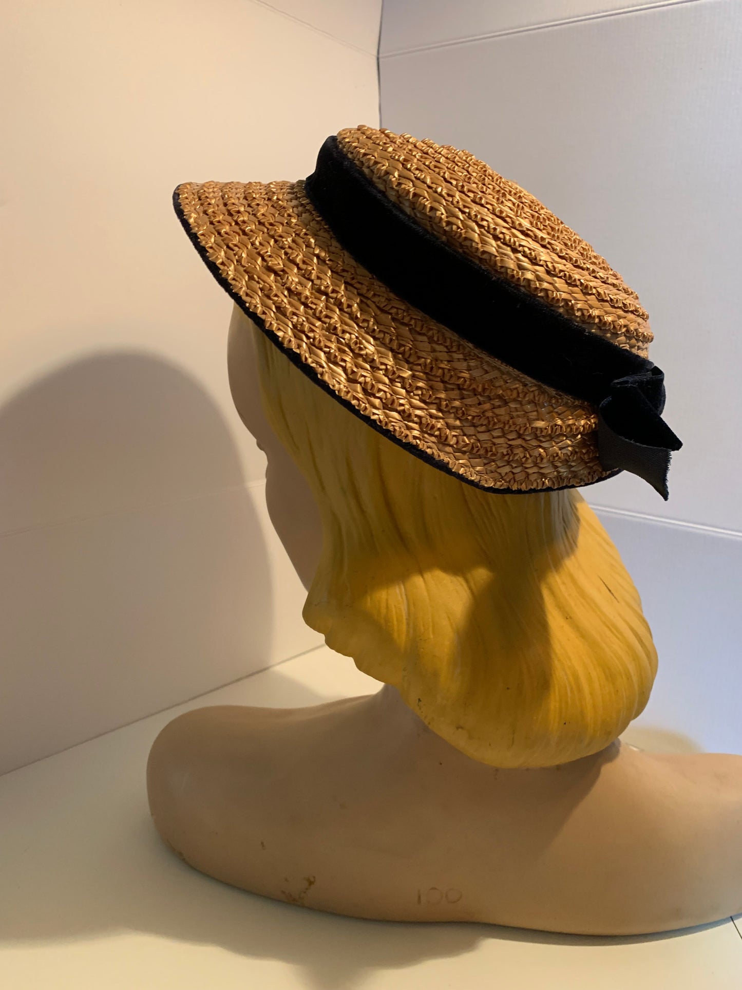Braided Weave Straw Bonnet Inspired Hat with Black Velvet circa 1940s