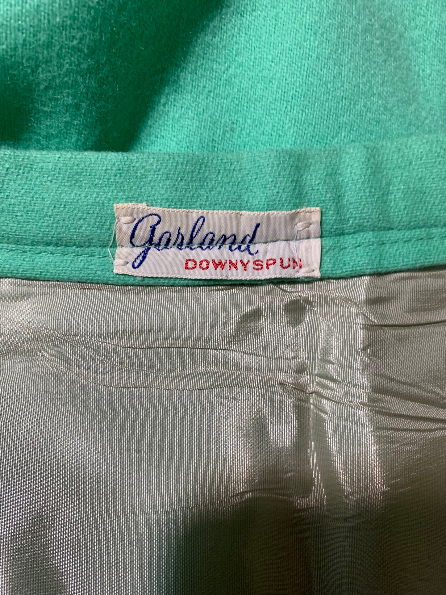 Minty Green Wool Pencil Skirt circa 1960s