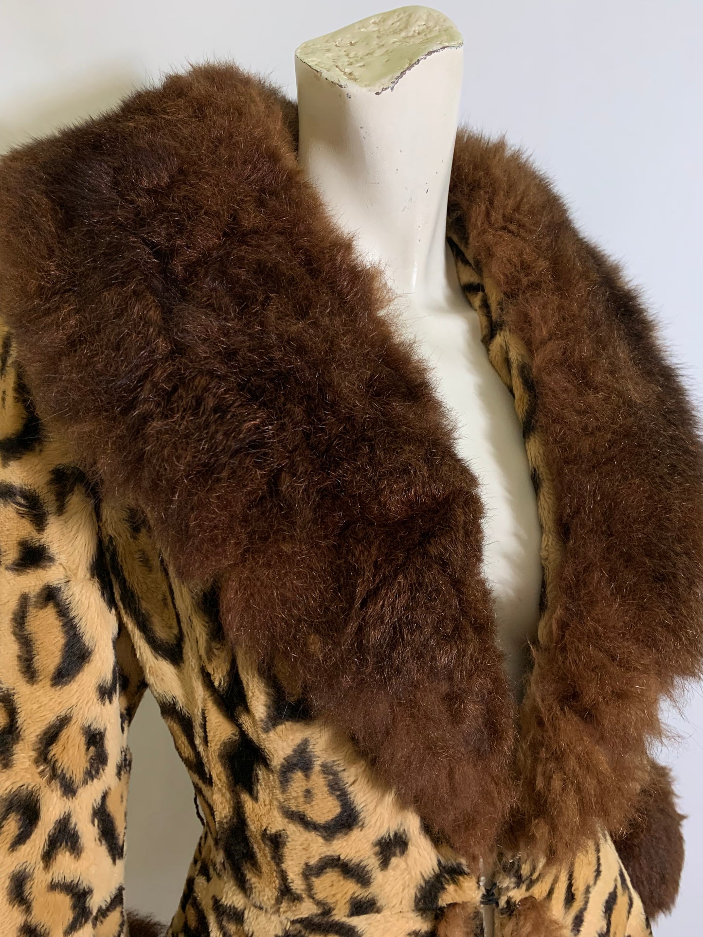 Incredible Leopard Print Faux Fur Nipped Waist Coat Full Skirt Fur Trim circa 1970s