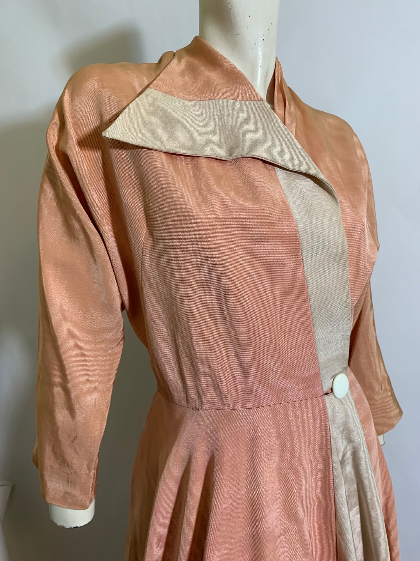 Peache Moiré Taffeta Two Tone Robe with Asymmetrical Robe circa 1940s