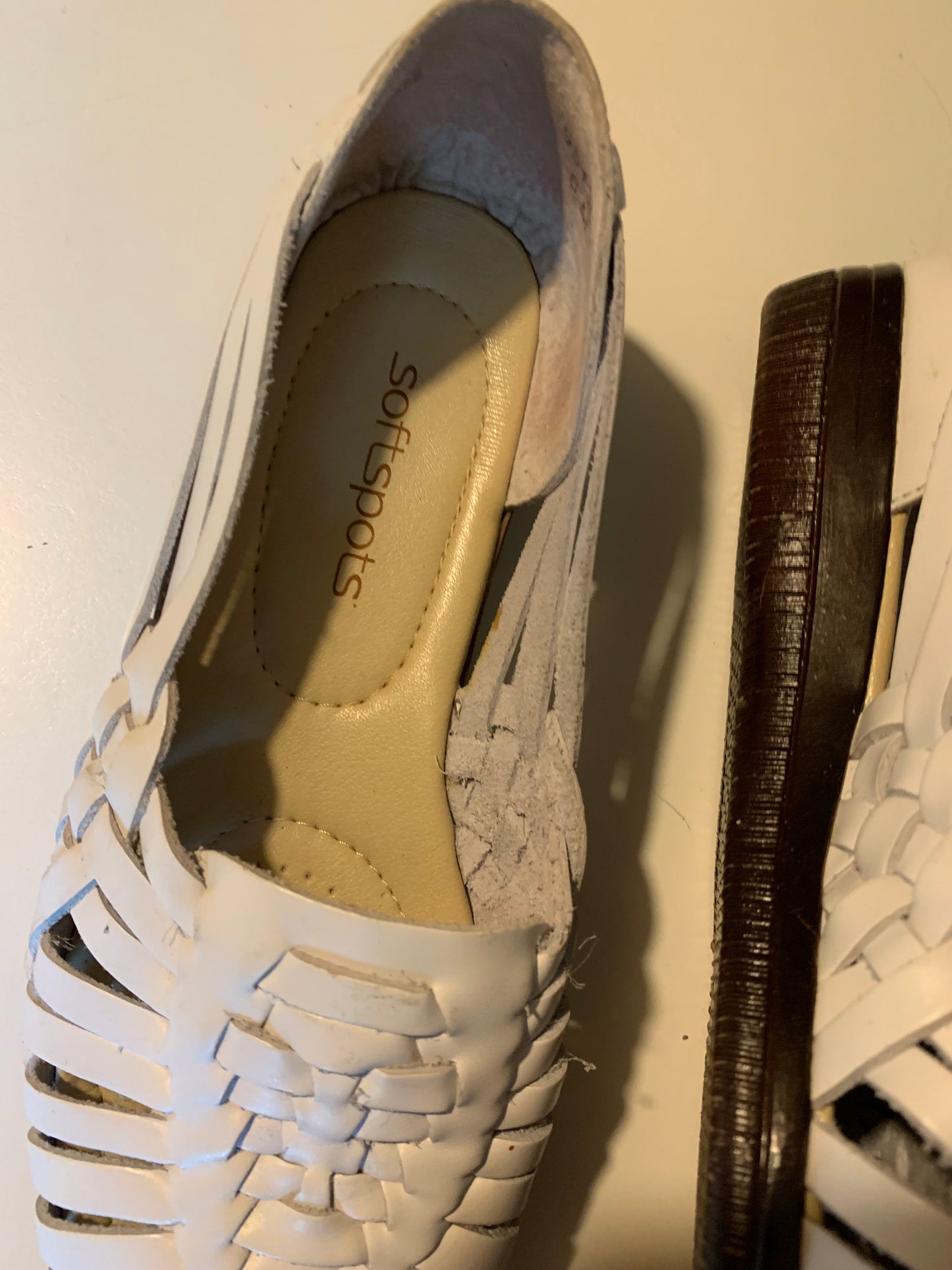 White Leather Classic Huaraches circa 1980s sz 6