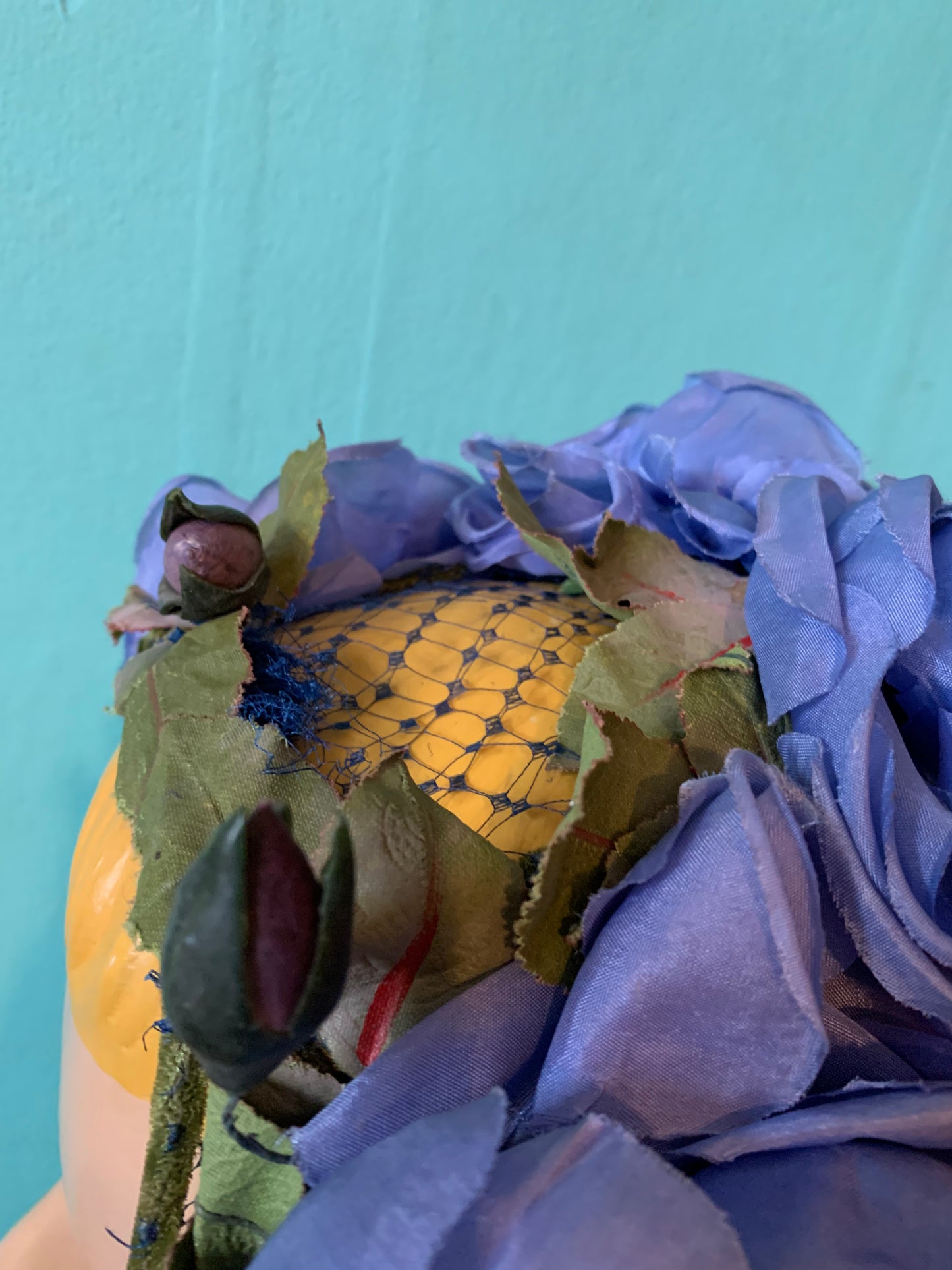 BIG Periwinkle Roses Flower Wrap Over Summer Hat circa 1960s