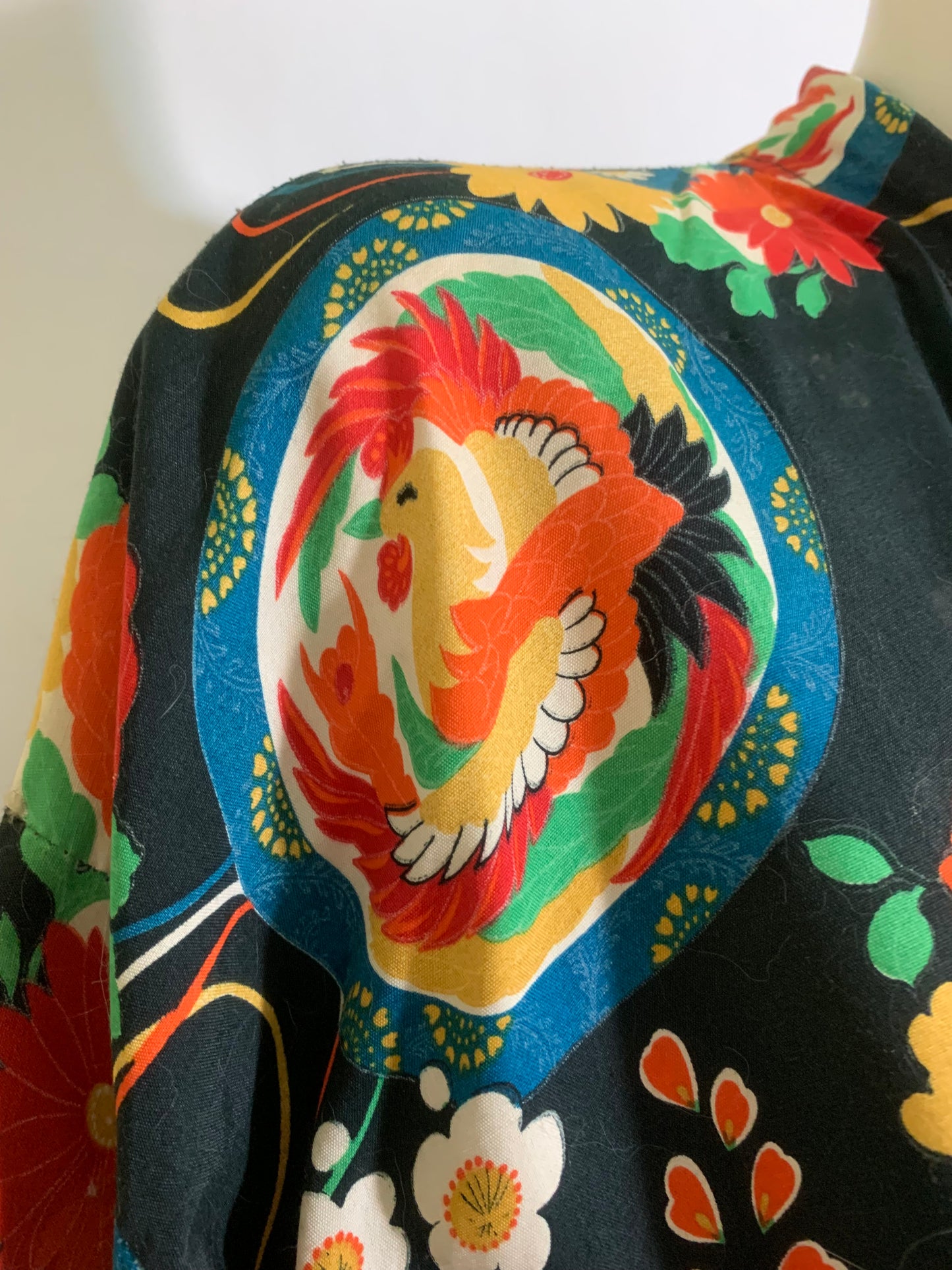 Japanese Bird and Flower Print Black Rayon Robe circa 1940s
