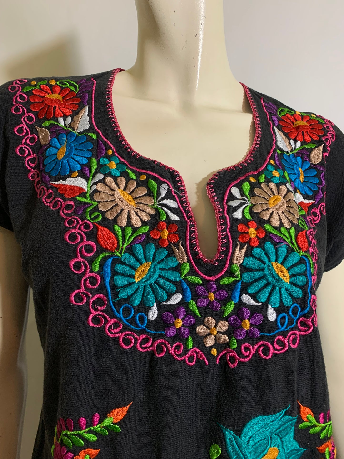 Our Lady of Guadalupe Embroidered Mexican Mini Dress Tunic circa 1970s