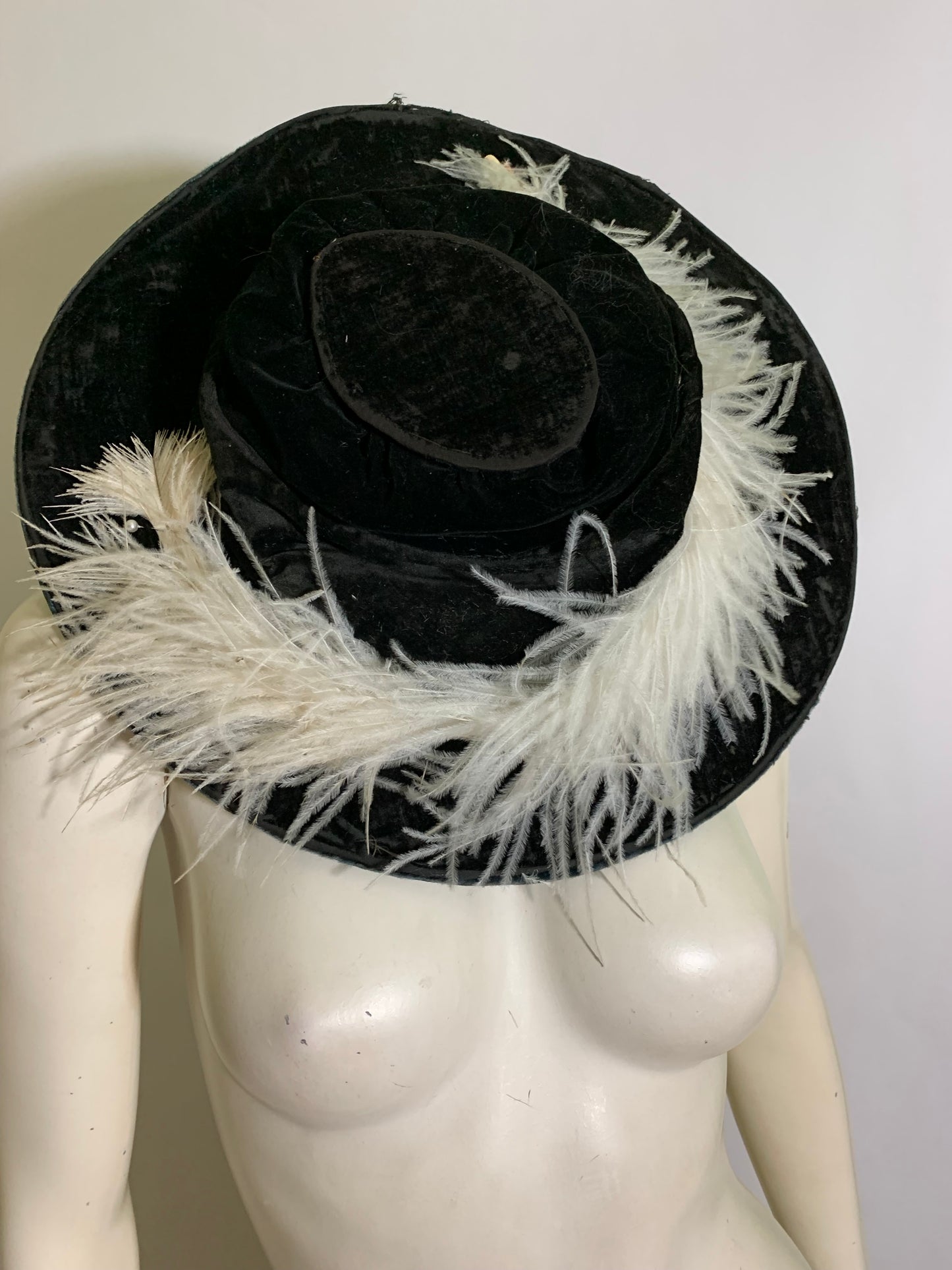 Black Velveteen Wide Brim Hat with Feather circa 1910s