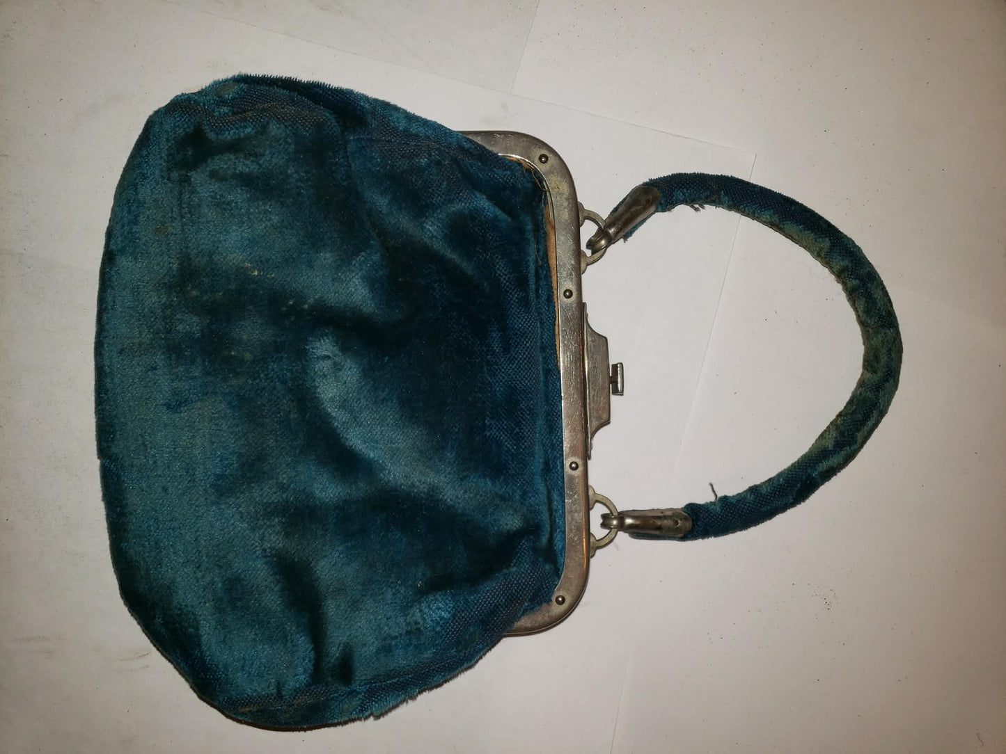 Emerald Green Cotton Velvet Handbag circa 1910s